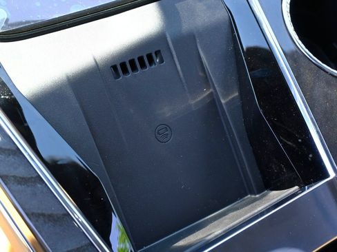 New 2025 Cadillac Escalade IQ Luxury 2 AWD/4WD image 15