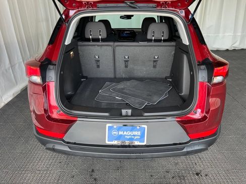 Used 2024 Chevrolet TrailBlazer LS w/ LS Convenience Package FWD image 23