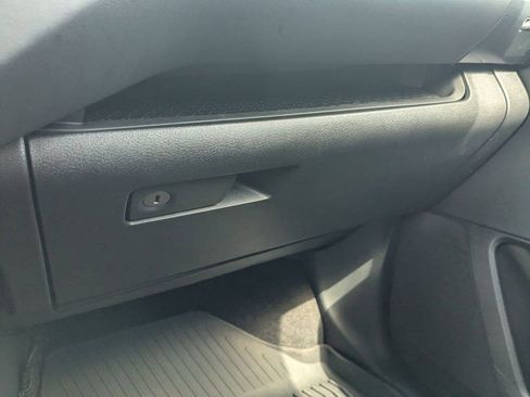 Used 2025 Nissan Pathfinder SL w/ SL Premium Package FWD image 32