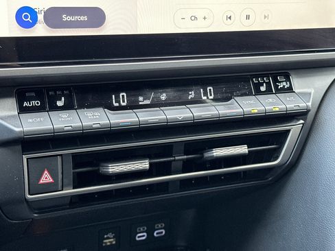Certified 2025 Toyota Camry XSE FWD image 19
