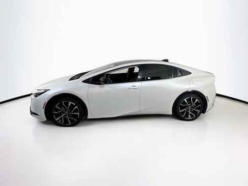 Used 2024 Toyota Prius Prime Premium image 8