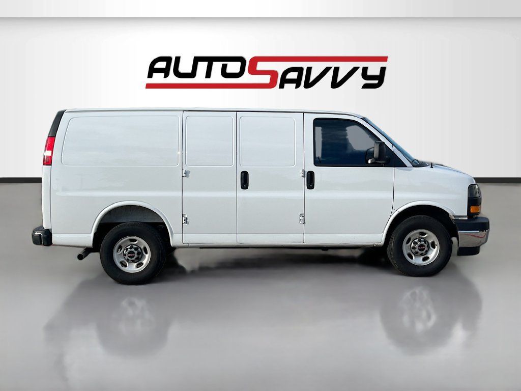 Used 2025 GMC Savana 2500 w/ Safety Package RWD image 8