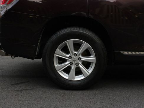 Used 2013 Toyota Highlander Hybrid image 5