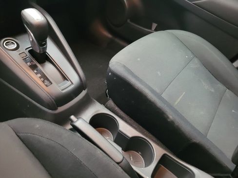 Used 2024 Nissan Kicks S FWD image 26
