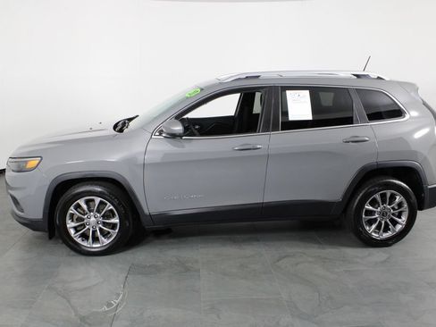 Used 2020 Jeep Cherokee Latitude Plus FWD image 12