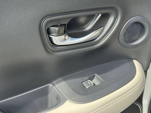 Certified 2026 Honda HR-V EX-L image 14