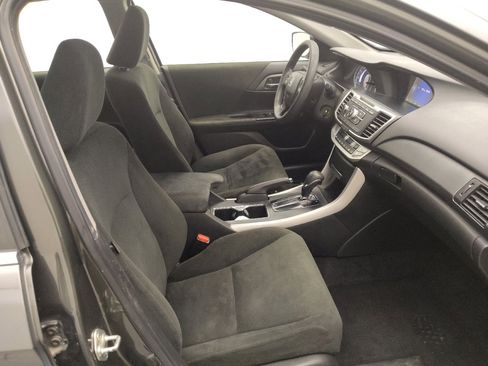 Used 2013 Honda Accord LX image 21