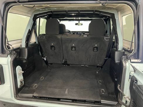 Used 2023 Jeep Wrangler Unlimited Sport AWD/4WD image 7