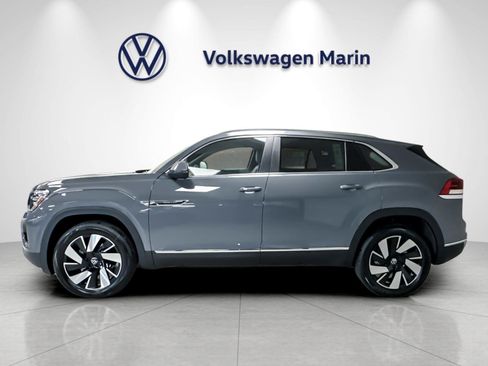 New 2026 Volkswagen Atlas Cross Sport SEL AWD/4WD image 2