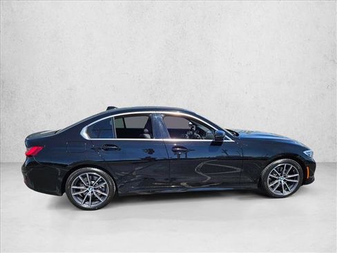 Used 2021 BMW 330i Sedan RWD image 4