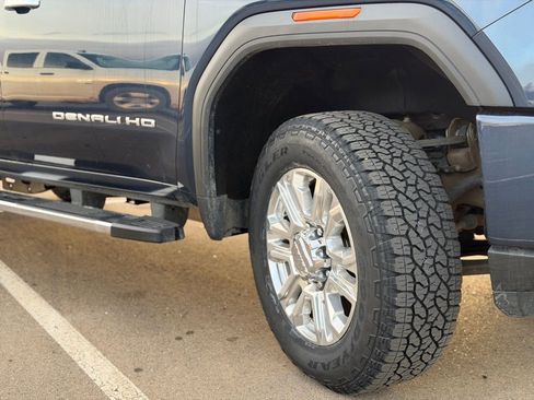 Certified 2023 GMC Sierra 2500 Denali image 5