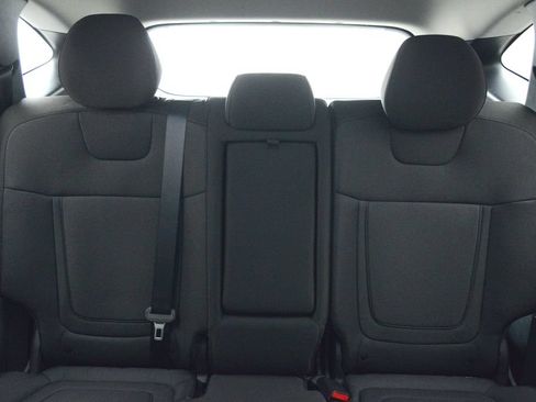 Used 2025 Hyundai Tucson SE AWD/4WD image 13