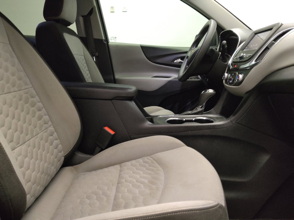 Used 2019 Chevrolet Equinox LS w/ LS Convenience Package FWD image 21