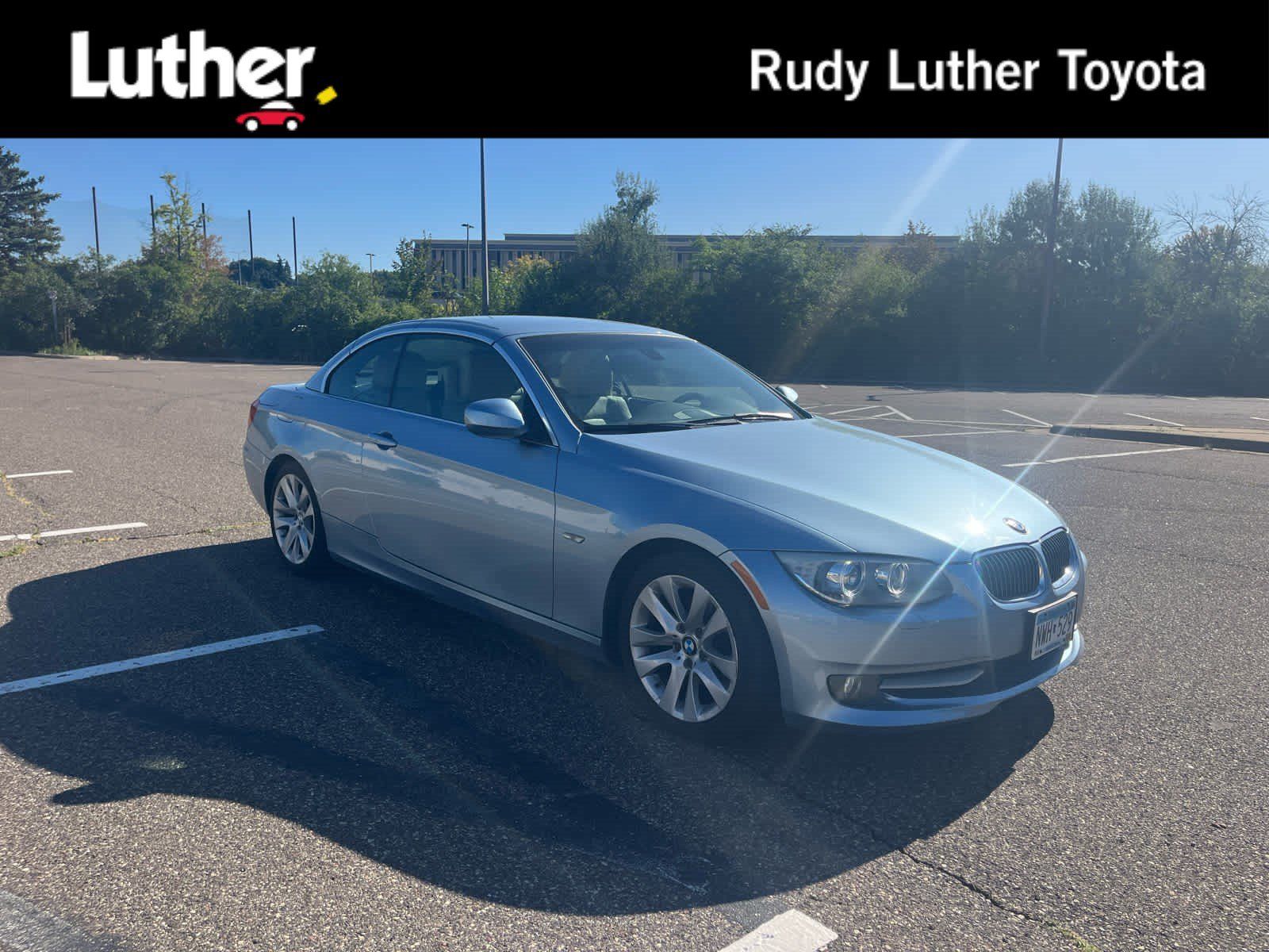 Used 2013 BMW 328i Convertible RWD image 1