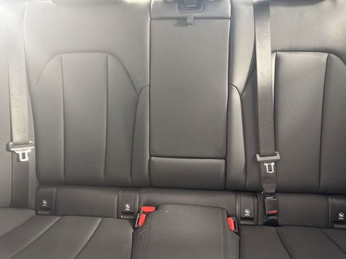 Used 2019 BMW 330i xDrive Sedan w/ Convenience Package image 17