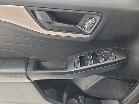 Used 2022 Ford Escape SE AWD/4WD image 27