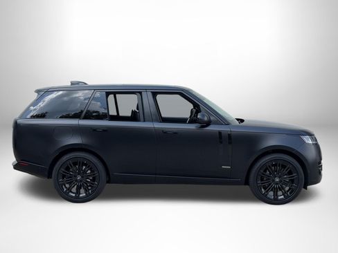 Used 2024 Land Rover Range Rover Autobiography AWD/4WD image 2