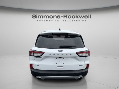 Used 2022 Ford Escape SE w/ Convenience Package image 1