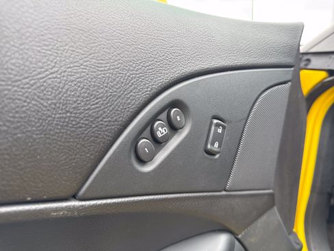 Used 2007 Chevrolet Corvette Z06 w/ Preferred Equipment Group RWD image 15