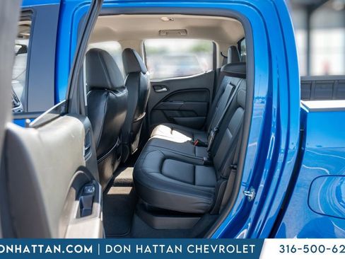 Used 2022 Chevrolet Colorado LT w/ Luxury Package AWD/4WD image 20