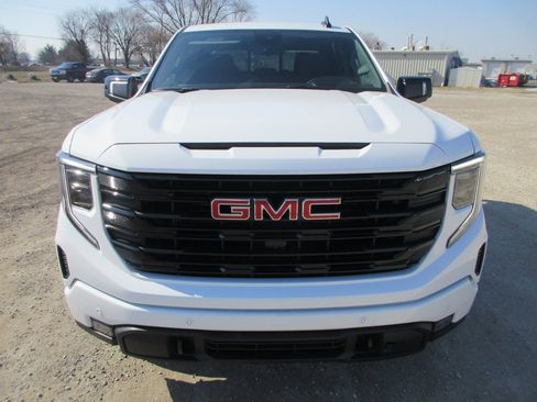 New 2026 GMC Sierra 1500 Elevation w/ Elevation Premium Package image 13