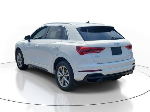Used 2022 Audi Q3 2.0T Premium AWD/4WD image 3
