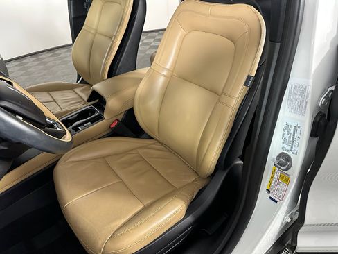 Used 2023 Lincoln Corsair Reserve w/ Equipment Group 201A image 24