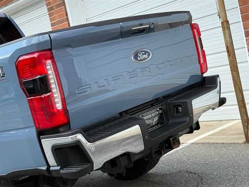 Used 2023 Ford F350 Lariat w/ Chrome Package AWD/4WD image 21