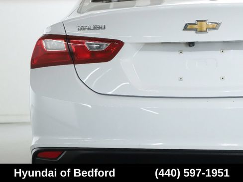 Used 2020 Chevrolet Malibu LS FWD image 42