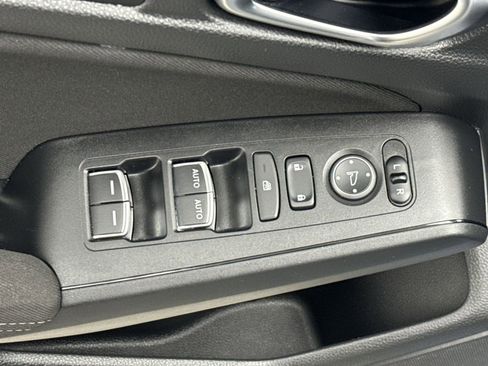 Used 2022 Honda Civic Sport image 17