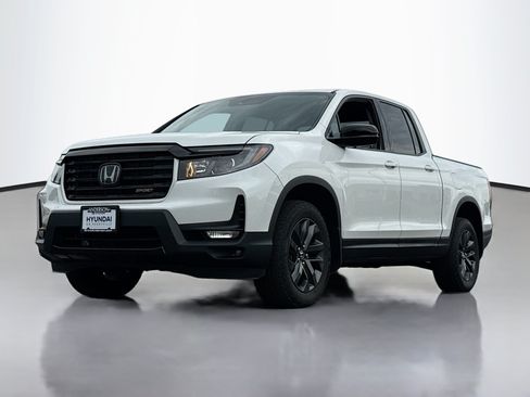Used 2021 Honda Ridgeline Sport image 14