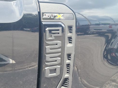 Certified 2026 Ford F250 XL w/ STX Appearance Package AWD/4WD image 6