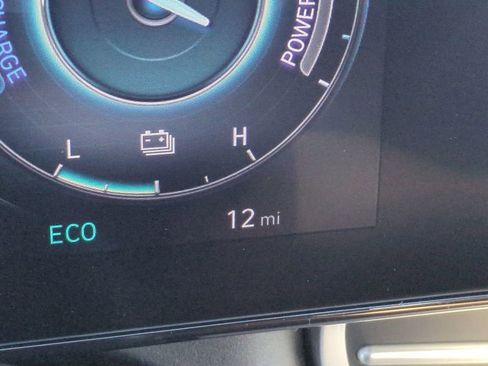 New 2026 Hyundai Elantra Limited image 35