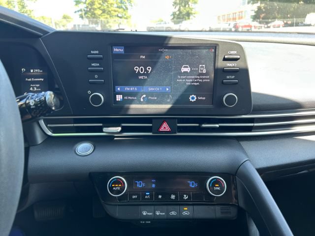 Used 2021 Hyundai Elantra SEL FWD image 14