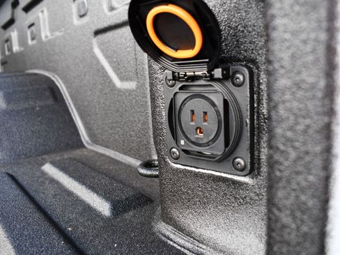 New 2026 GMC Sierra 2500 Denali w/ Denali Reserve Package image 10