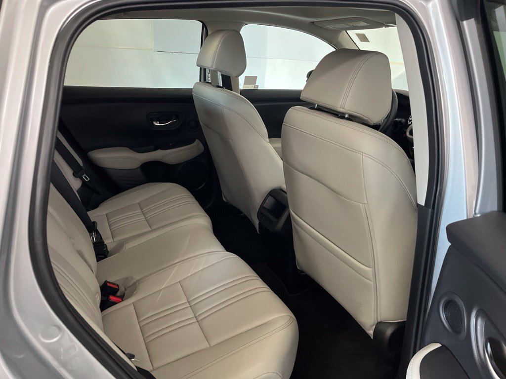 Used 2027 Honda HR-V EX-L image 20