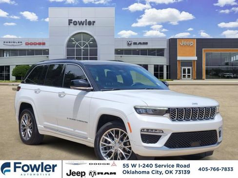 Used 2024 Jeep Grand Cherokee Summit AWD/4WD image 1
