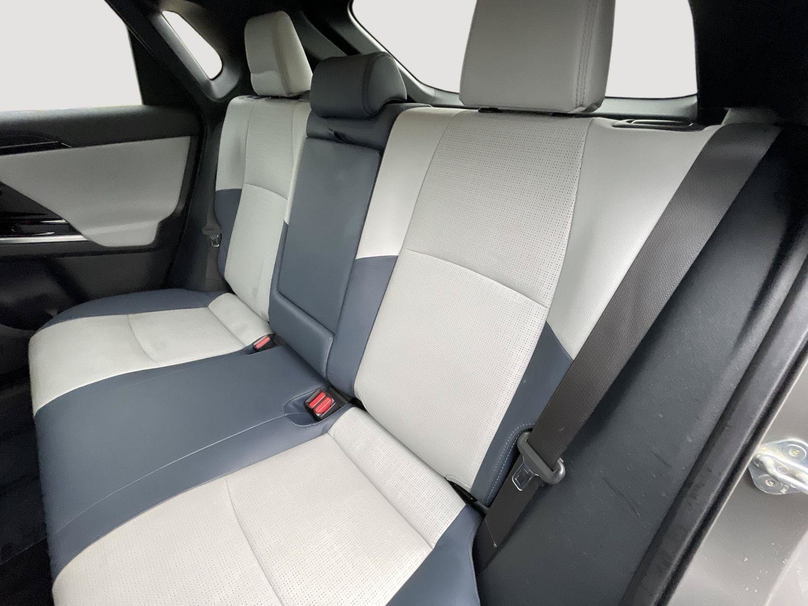 Certified 2023 Subaru Solterra AWD image 6