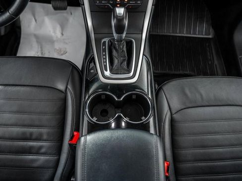 Used 2018 Ford Edge SEL w/ Equipment Group 201A image 27