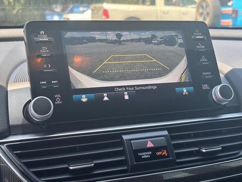 Used 2020 Honda Accord Sport image 5