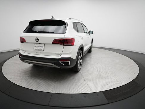 Used 2023 Volkswagen Taos SEL image 35