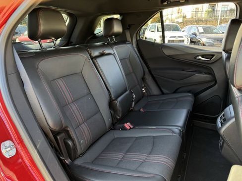 Used 2023 Chevrolet Equinox RS image 32
