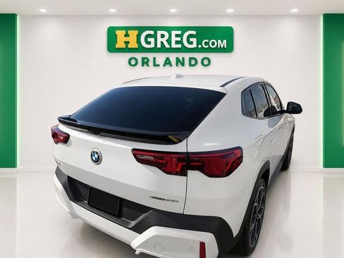 Used 2026 BMW X2 xDrive28i AWD/4WD image 4