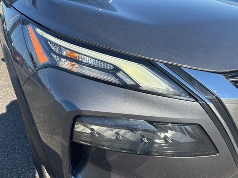 Used 2023 Nissan Rogue S FWD image 4
