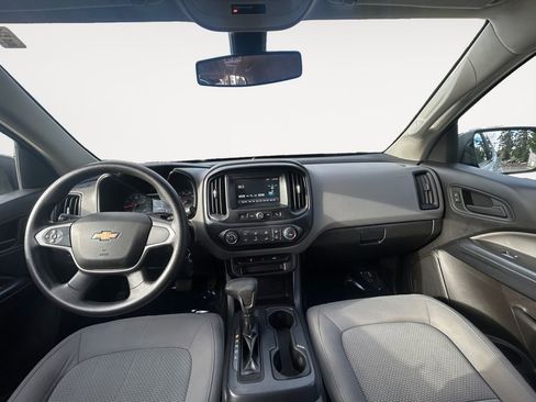 Used 2018 Chevrolet Colorado W/T w/ WT Convenience Package image 13