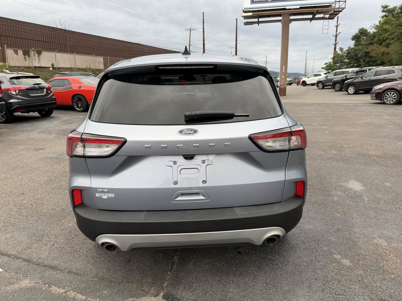 Used 2022 Ford Escape SE w/ Convenience Package AWD/4WD image 6