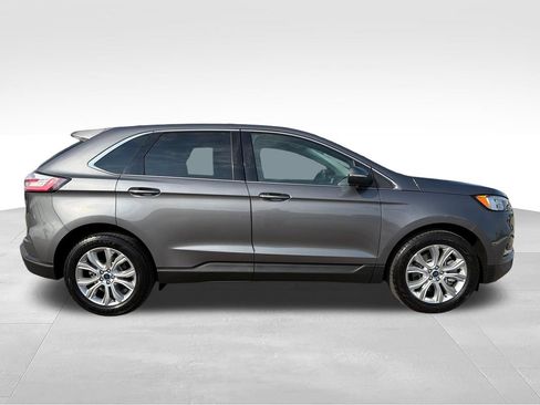 Used 2021 Ford Edge Titanium w/ Cargo Accessory Package FWD image 9