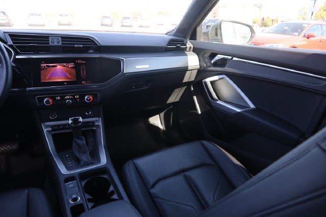 Used 2022 Audi Q3 2.0T Premium AWD/4WD image 8