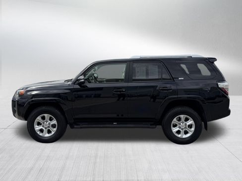 Used 2018 Toyota 4Runner SR5 Premium AWD/4WD image 4