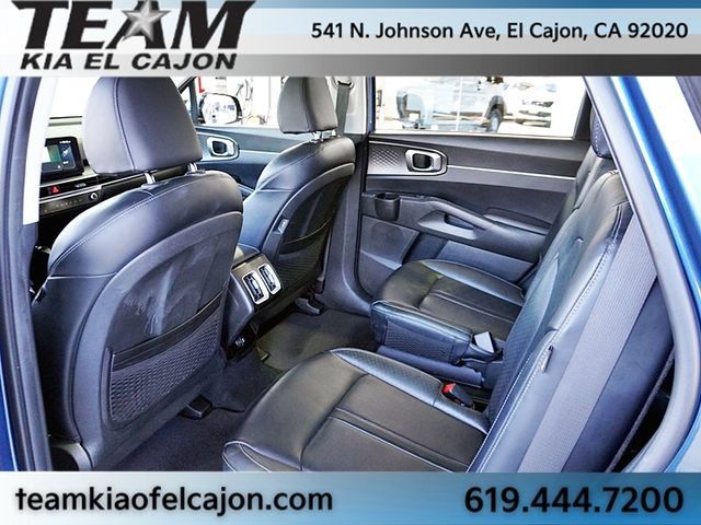 Certified 2025 Kia Sorento EX FWD image 21